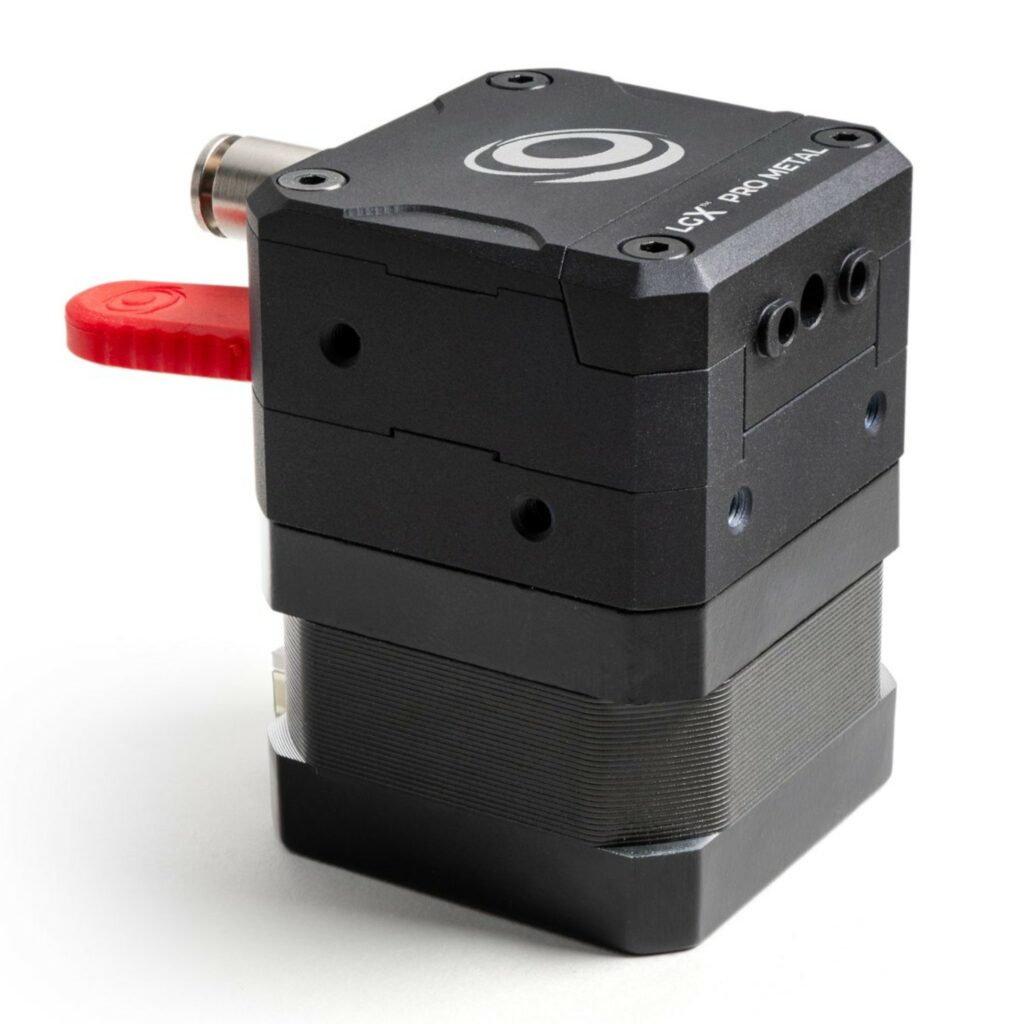 bondtech_EXT01LGX41036_LGX-PRO-Metal-eXtruder-2_3750x2500-scaled-Photoroom